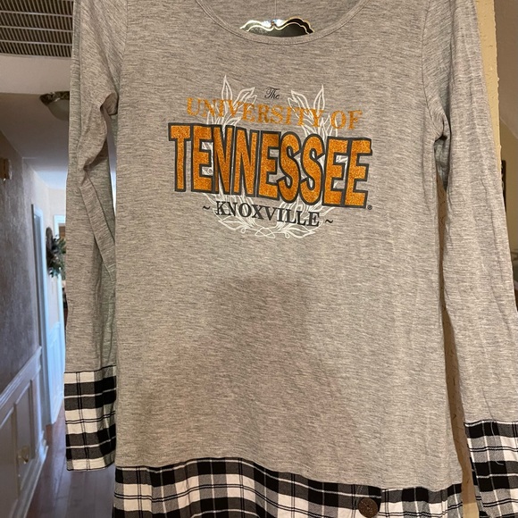 NWT University of Tennessee gameday shirt - Picture 2 of 6